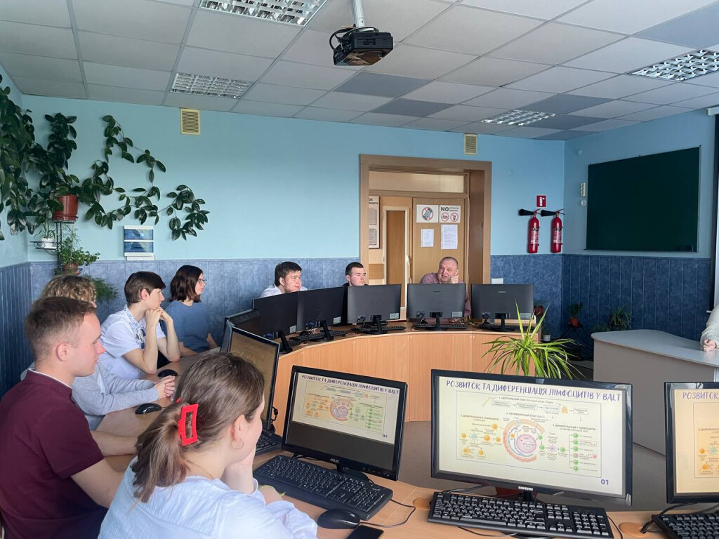 ПІДСУМКОВЕ ЗАСІДАННЯ СТУДЕНТСЬКОГО НАУКОВОГО ГУРТКА З ГІСТОЛОГІЇ, ЦИТОЛОГІЇ ТА ЕМБРІОЛОГІЇ