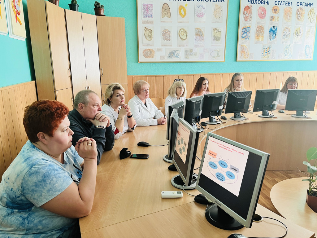 Лекція до Дня психічного здоровʼя на кафедрі гістології, цитології та ембріології