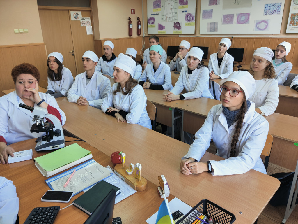 На кафедрі гістології, цитології та ембріології відбулося чергове засідання студентської наукової групи