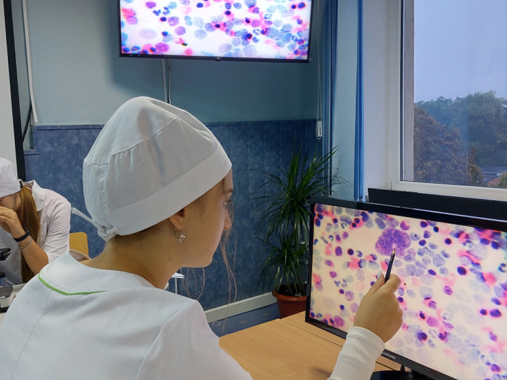 Новаторський підхід до набуття практичних навичок на кафедрі гістології, цитології та ембріології