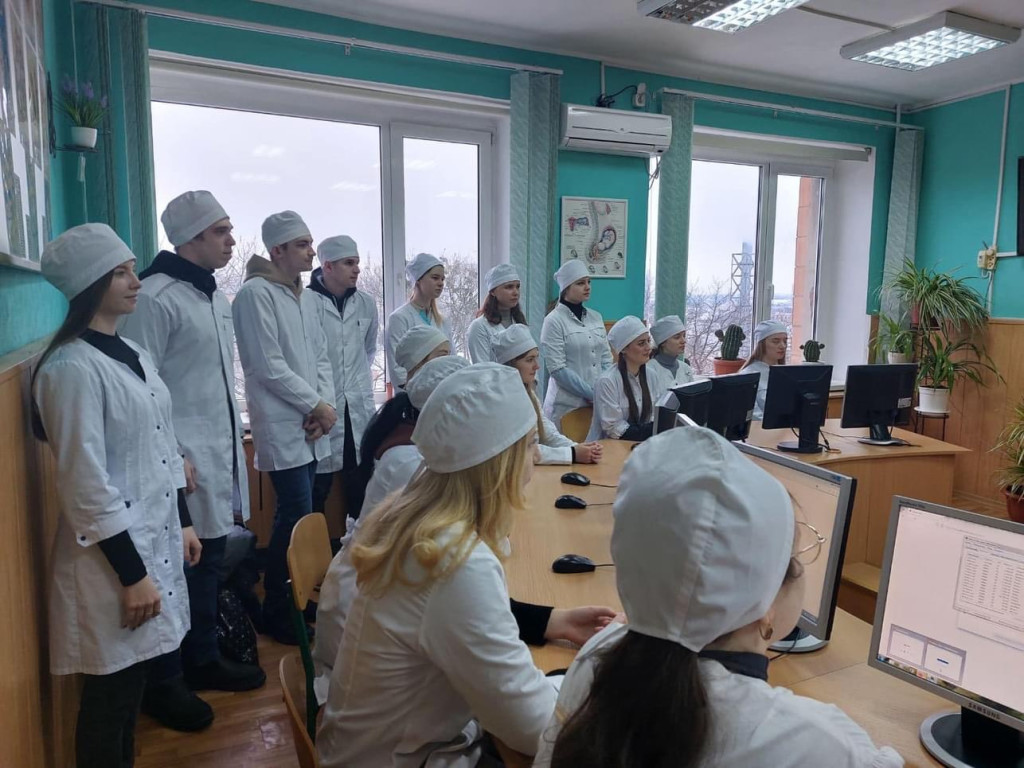 Чергова сходинка подолана: здобувачі освіти 2 курсу медичного факультету №1, №2 та міжнародного факультету успішно склали екзамен з гістології, цитології та ембріології