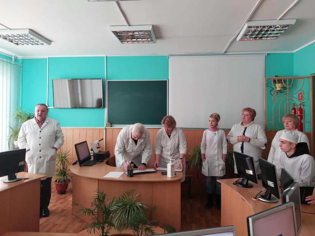 Чергова сходинка подолана: здобувачі освіти 2 курсу медичного факультету №1, №2 та міжнародного факультету успішно склали екзамен з гістології, цитології та ембріології