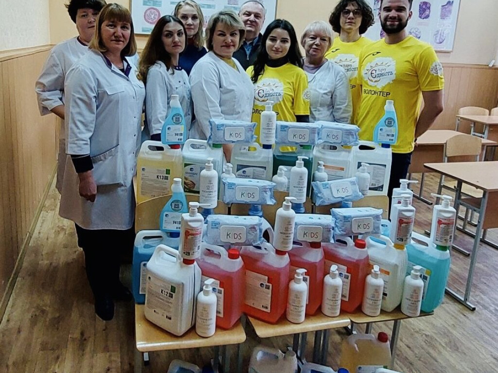 Волонтерські кроки — це можливість зробити світ довкола трохи світлішим.